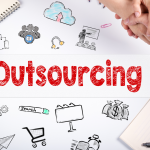 非公開: アウトソーシングとは?委託のメリット・デメリットを解説!