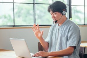 Web会議はBCP対策に効果的!導入時の注意点と活用事例も